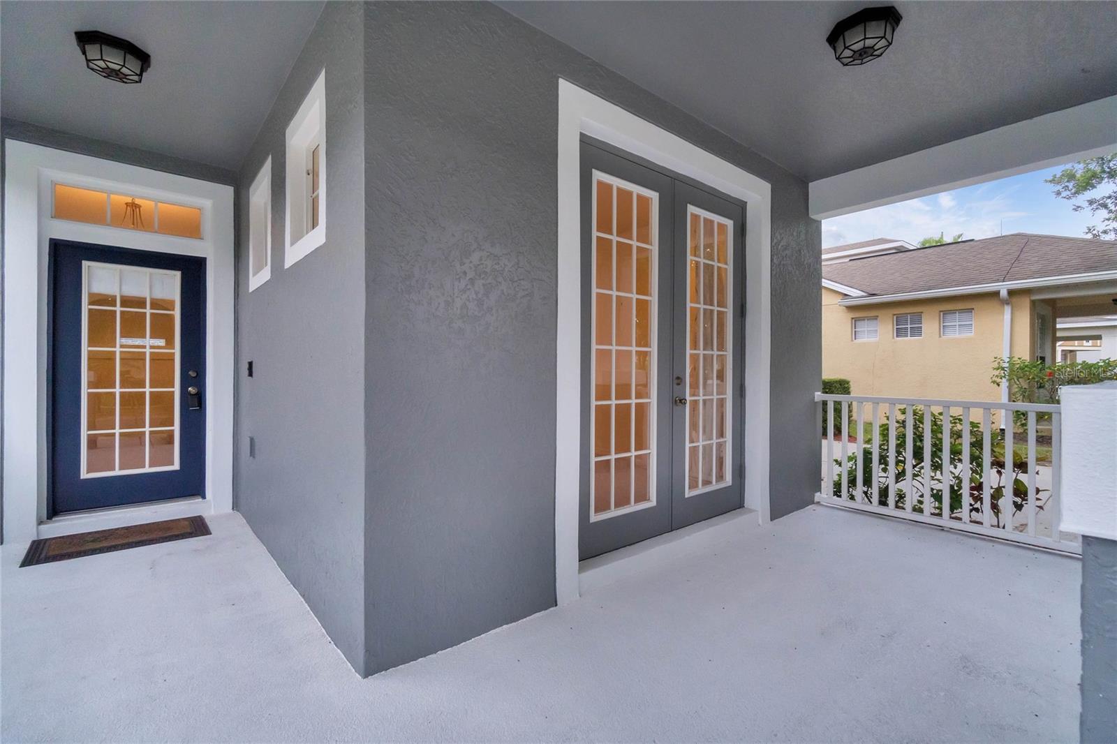 EDEN'S HAMMOCK - Residential Lease