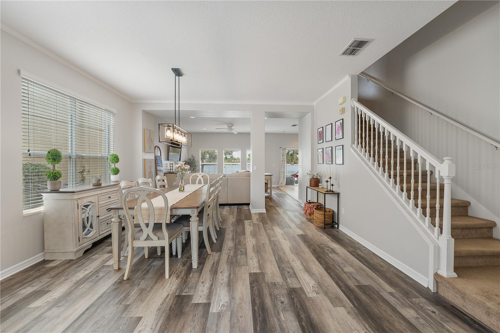 EDEN'S HAMMOCK - Residential Lease