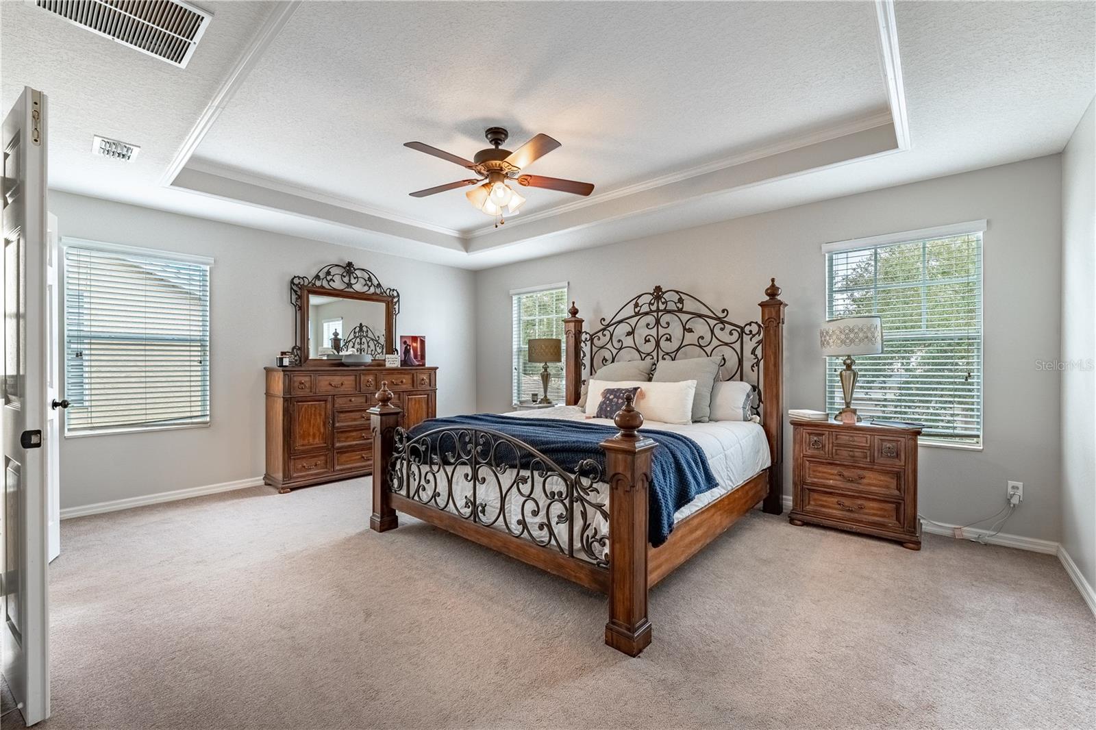 EDEN'S HAMMOCK - Residential Lease