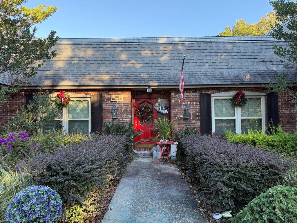 Photo of 1111 SE 22 Avenue, Ocala, FL 34471 (MLS # OM717129)