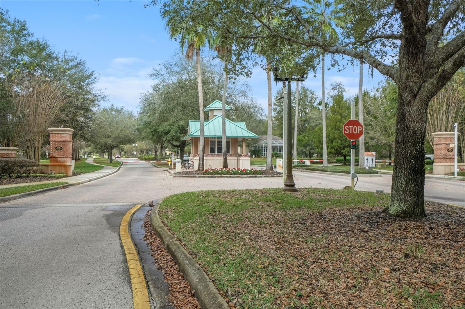 HERNANDO OAKS PH 2 - Residential