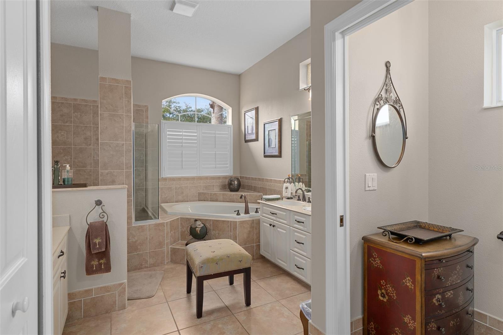 HERNANDO OAKS PH 2 - Residential