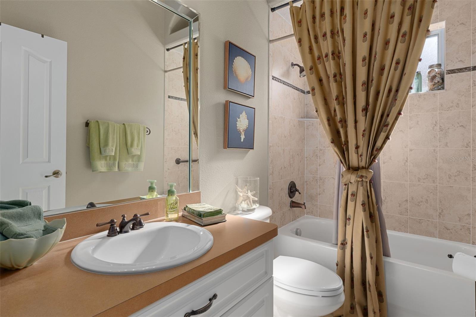 HERNANDO OAKS PH 2 - Residential