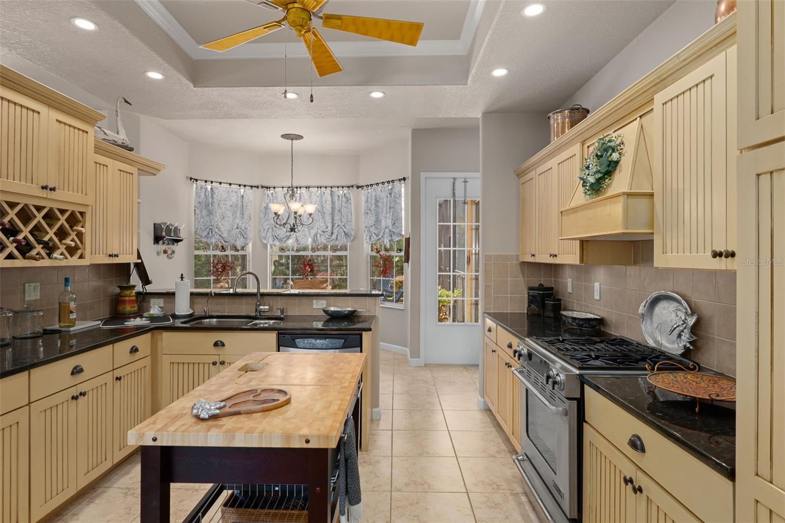 HERNANDO OAKS PH 2 - Residential