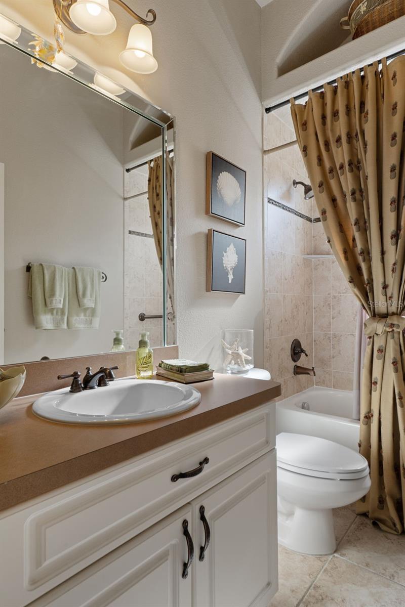 HERNANDO OAKS PH 2 - Residential