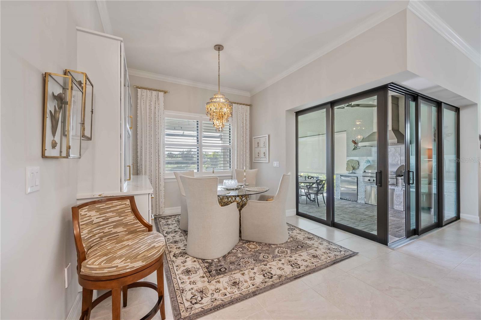 ISLANDWALK/THE WEST VLGS PH 8 - Residential