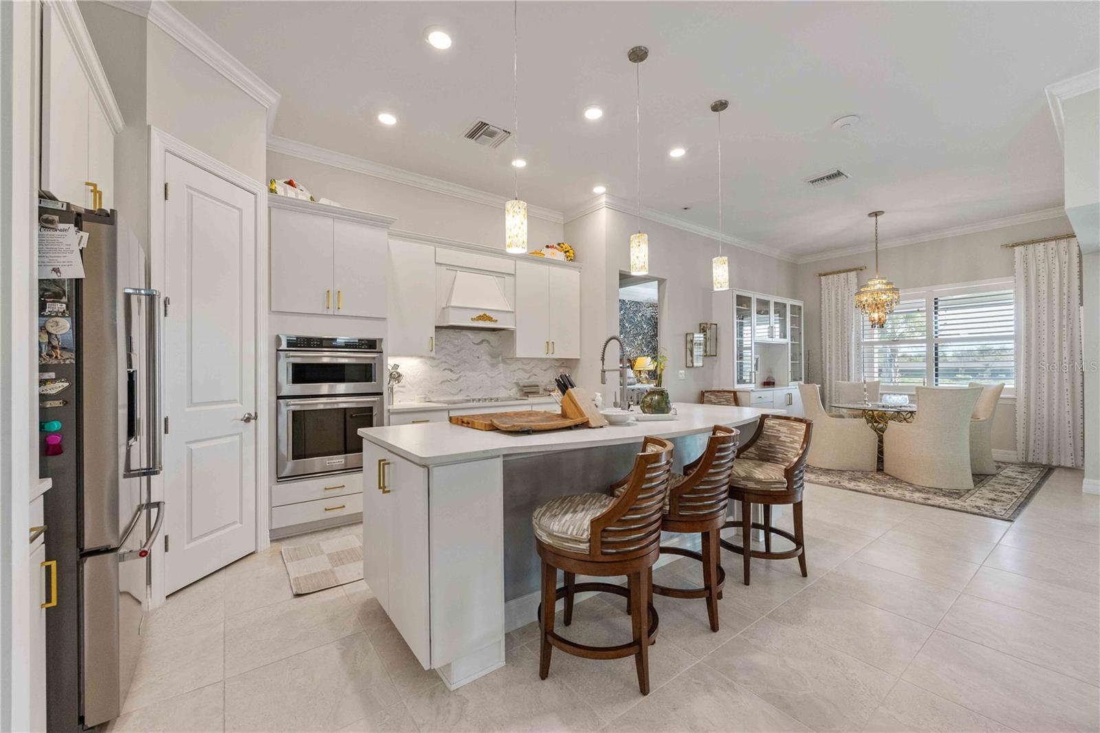 ISLANDWALK/THE WEST VLGS PH 8 - Residential