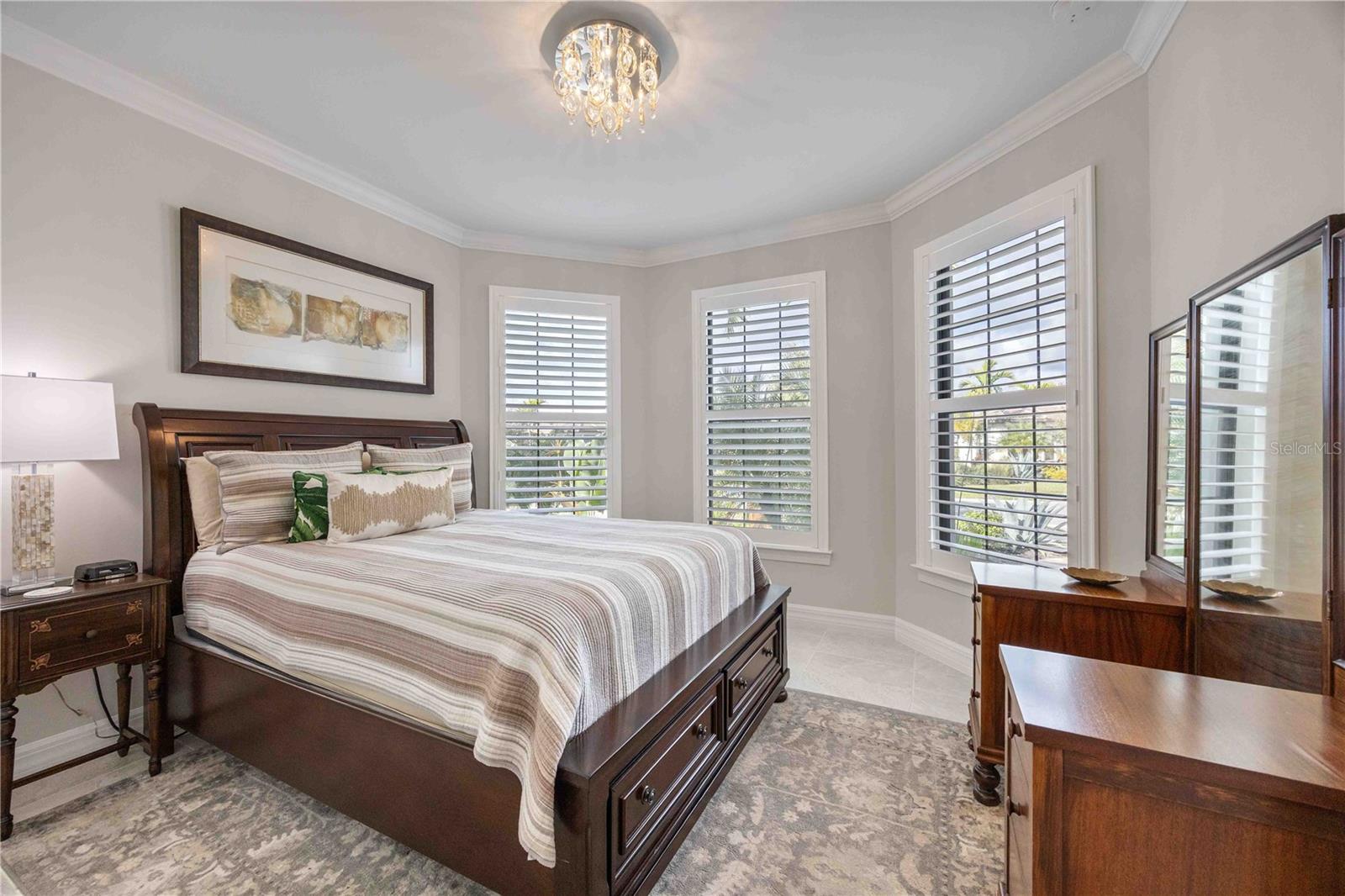 ISLANDWALK/THE WEST VLGS PH 8 - Residential