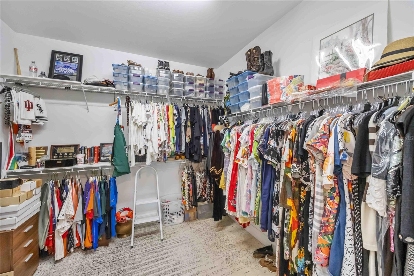 ISLANDWALK/THE WEST VLGS PH 8 - Residential