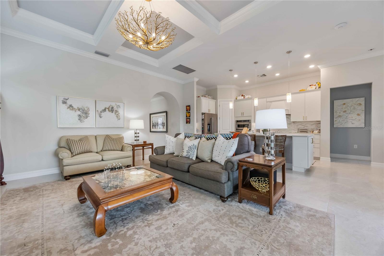 ISLANDWALK/THE WEST VLGS PH 8 - Residential