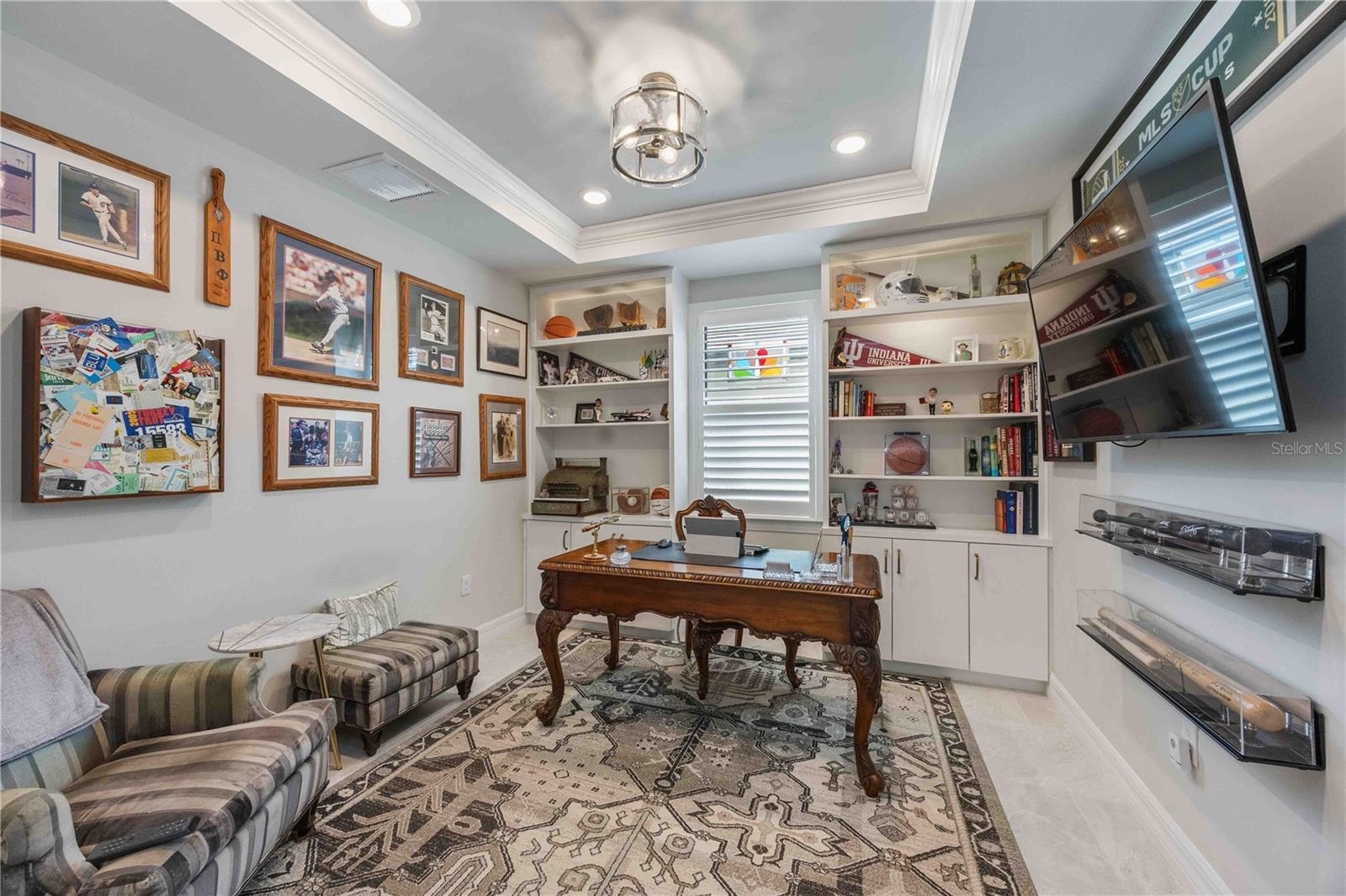 ISLANDWALK/THE WEST VLGS PH 8 - Residential