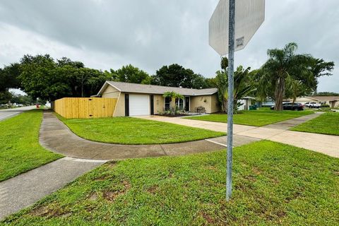 A home in SEMINOLE