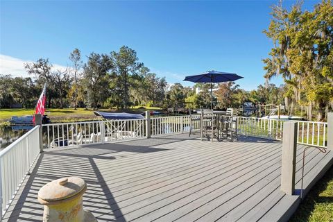 A home in DEBARY