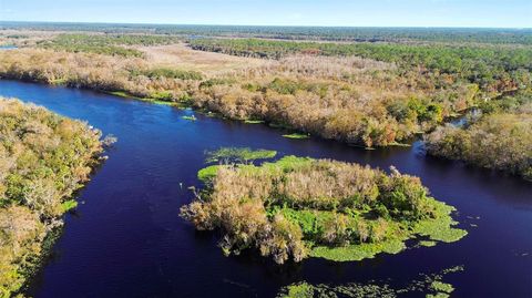 A home in DEBARY