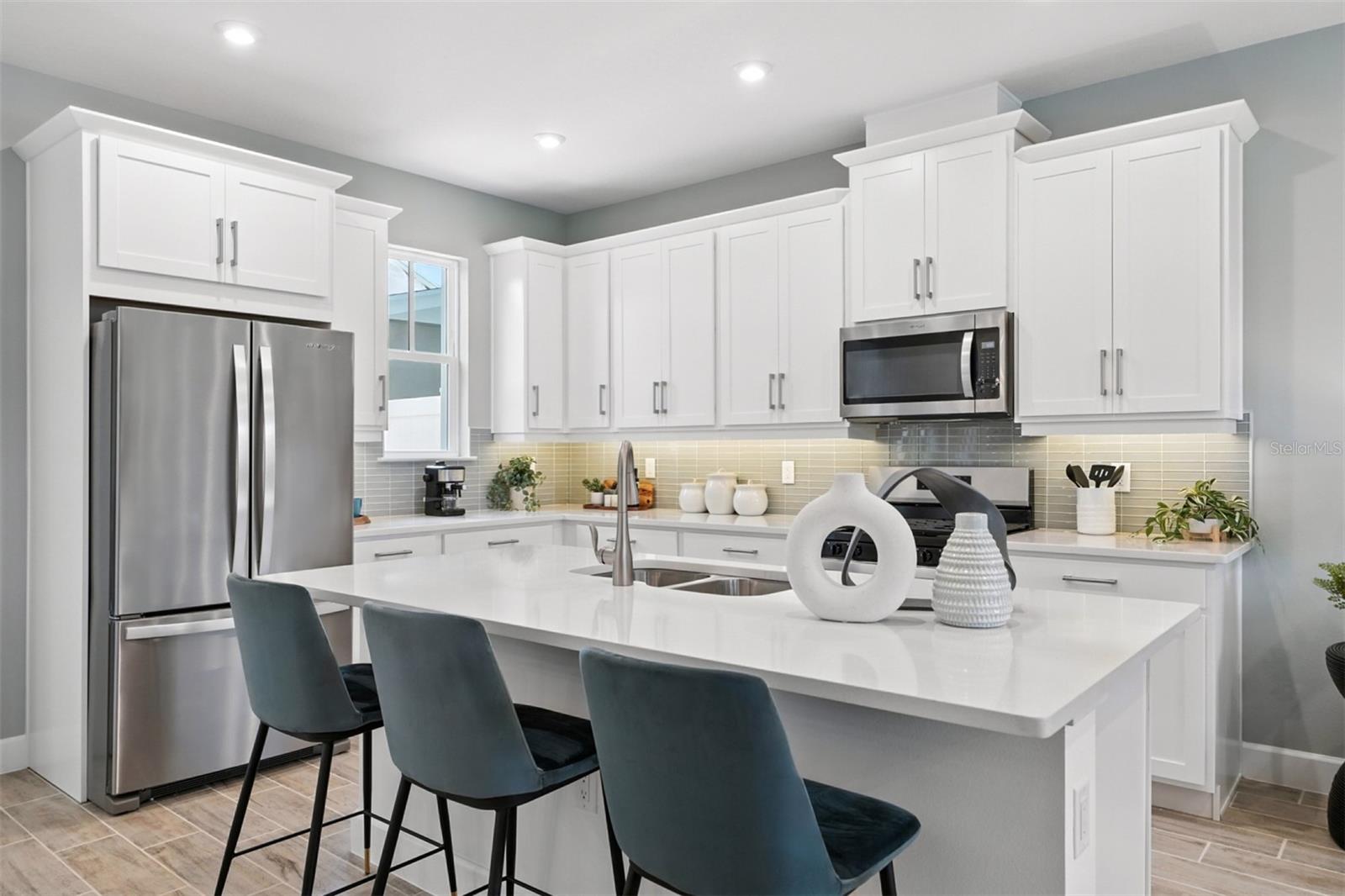 CELEBRATION ISLAND VILLAGE - Residential