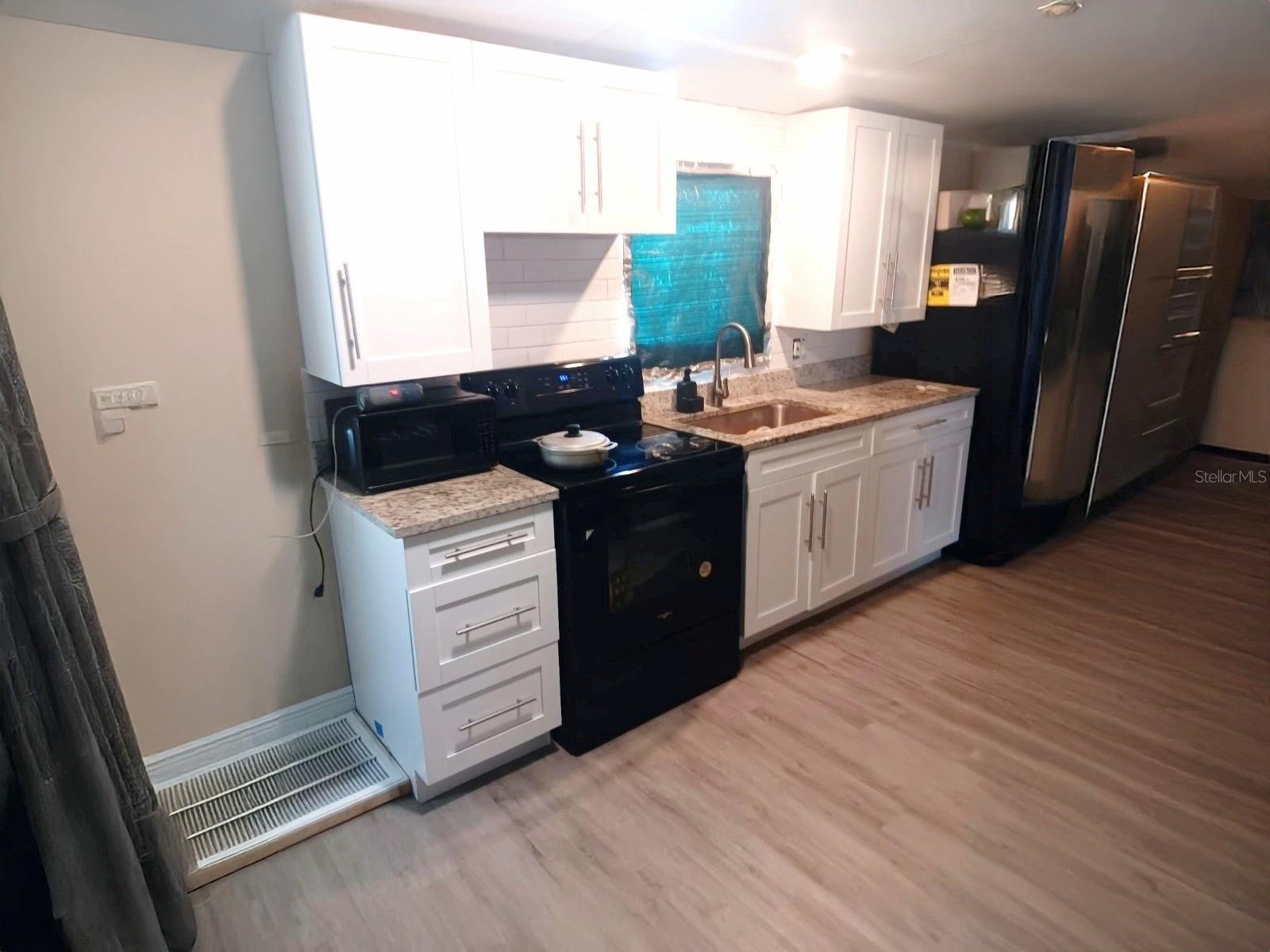 TIMBER LAKE ESTATES - Residential