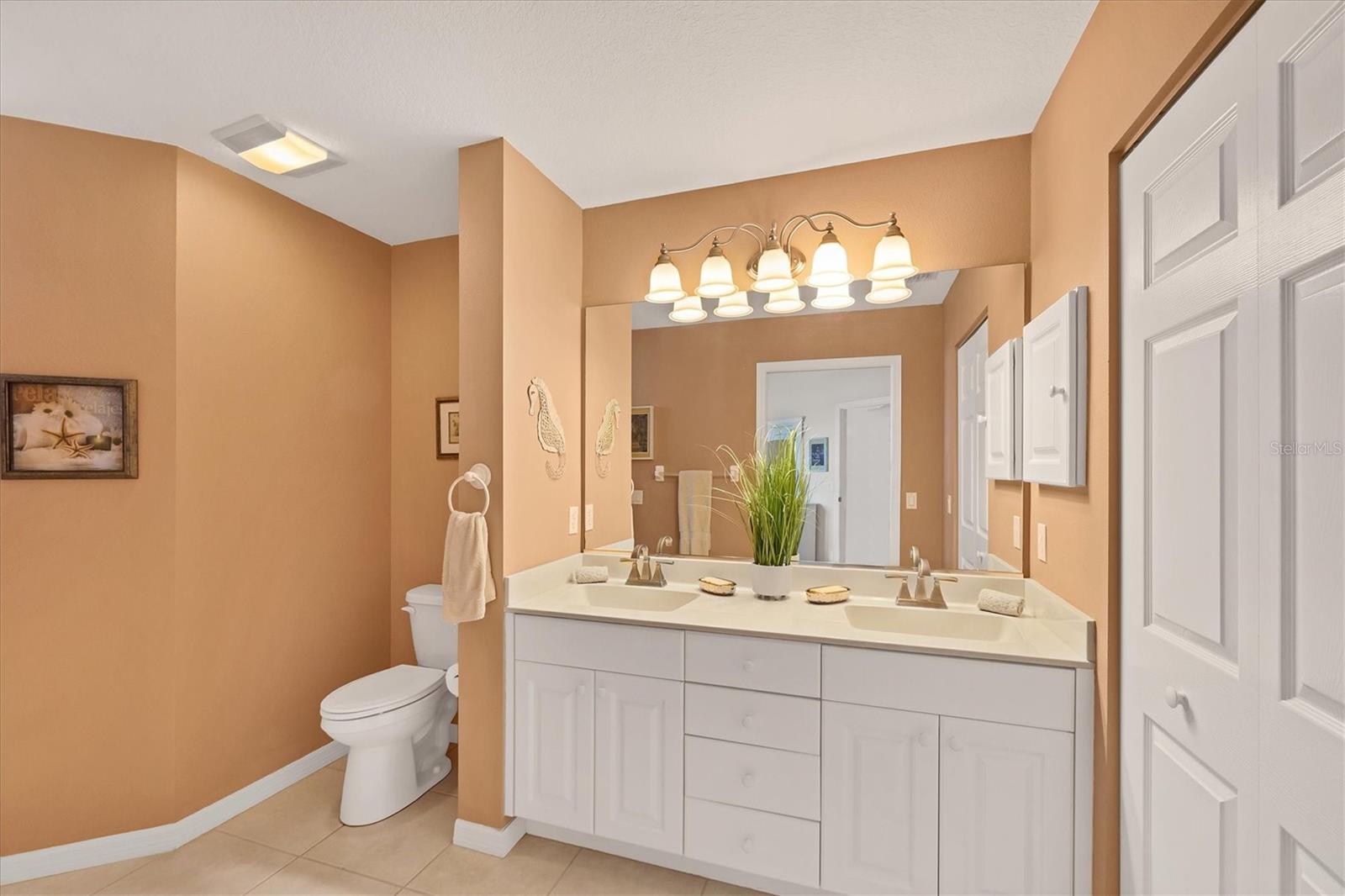 FAIRWAY GLEN/ST ANDREWS PK/PLA - Residential