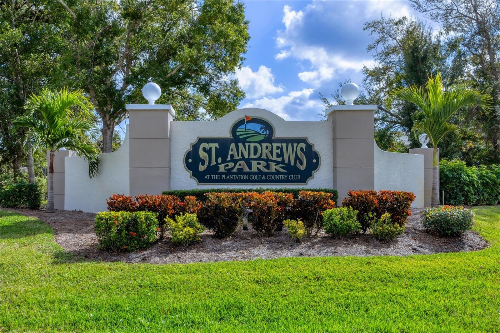 FAIRWAY GLEN/ST ANDREWS PK/PLA - Residential