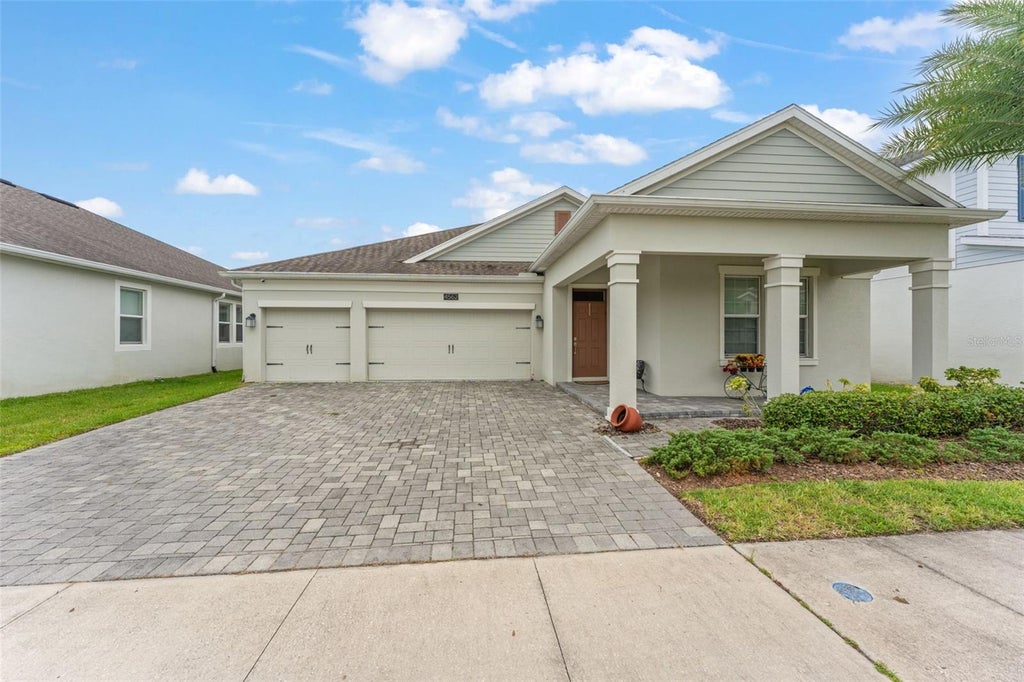 Photo of 4562 Tribute Trail, Kissimmee, FL 34746 (MLS # O6428916)