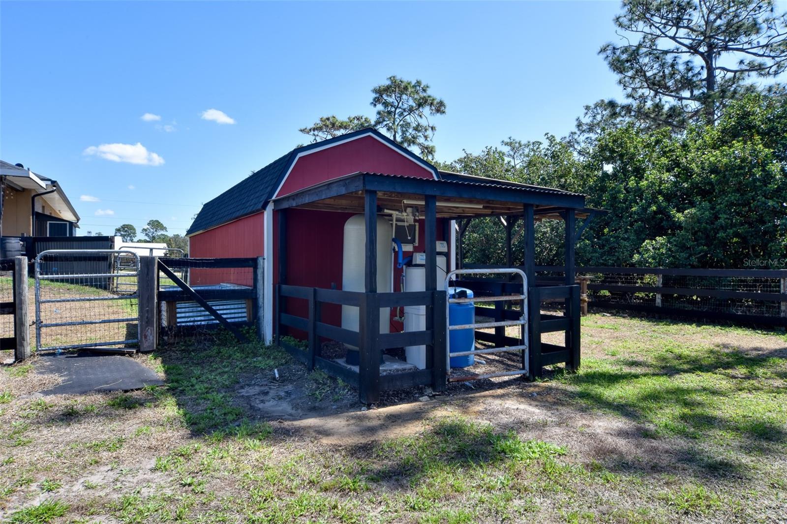 BAY LAKE RANCH UNIT 2 - Residential