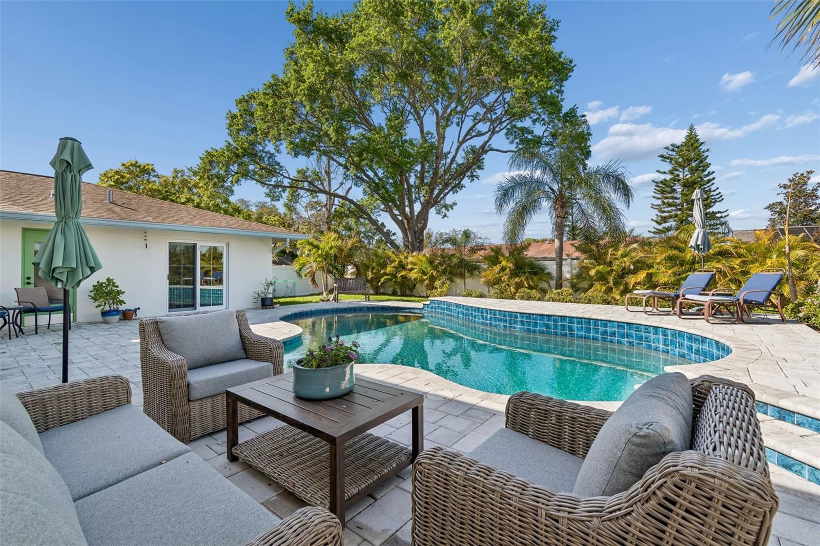 DEL ORO GROVES - Residential