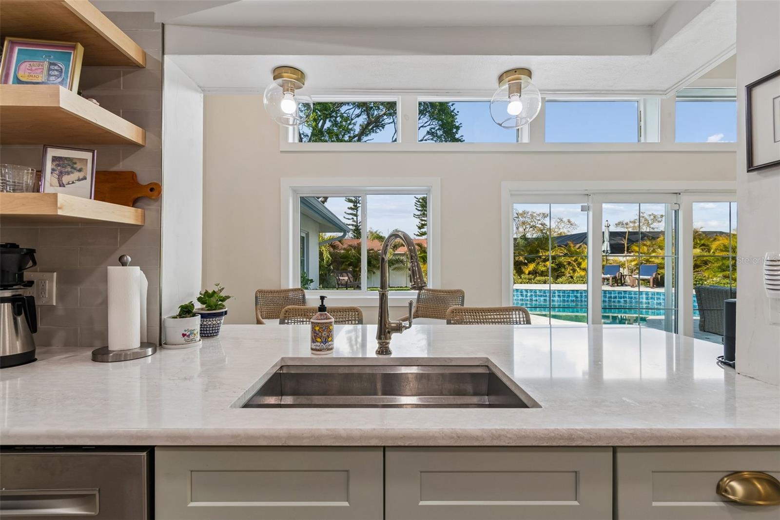 DEL ORO GROVES - Residential