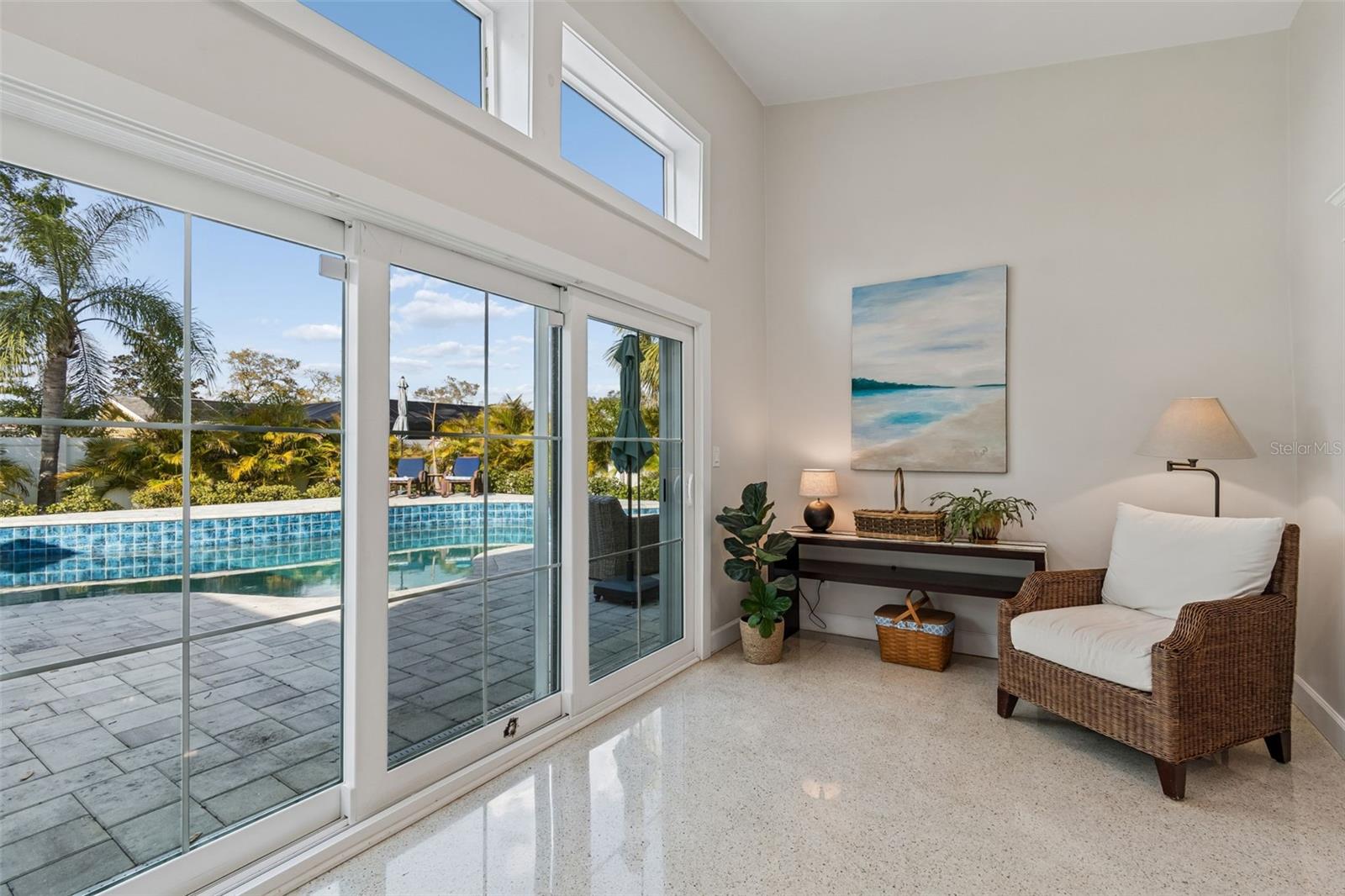 DEL ORO GROVES - Residential