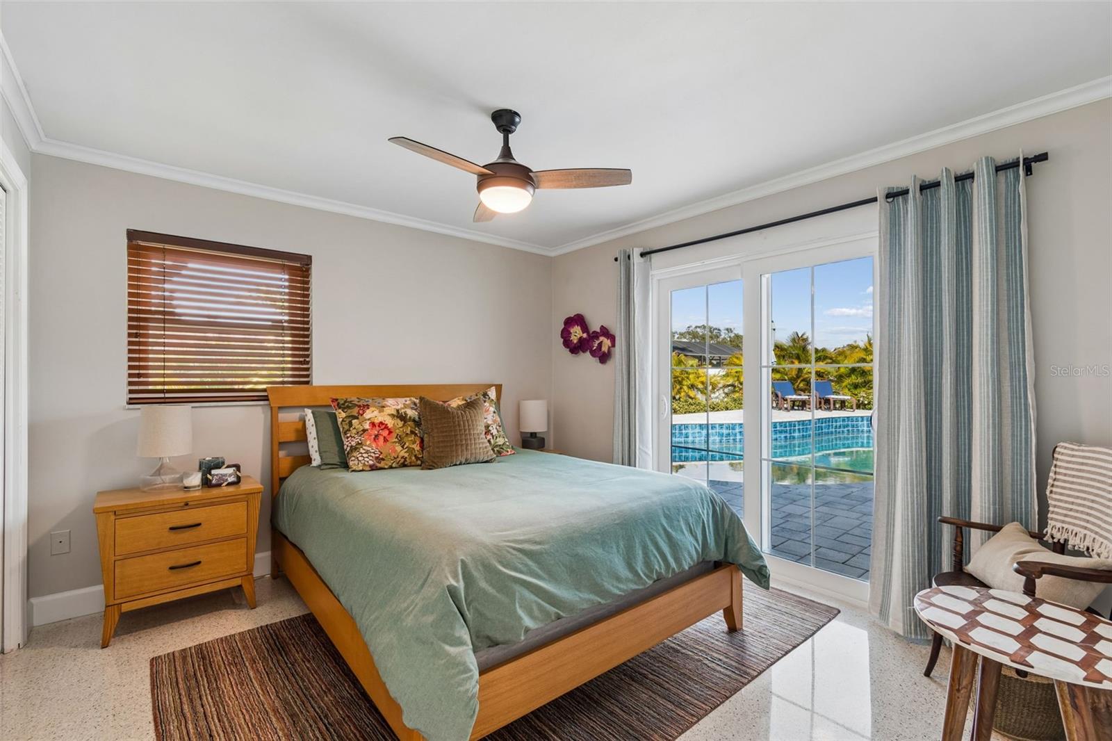 DEL ORO GROVES - Residential