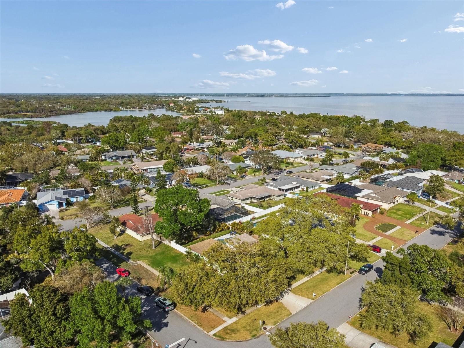 DEL ORO GROVES - Residential