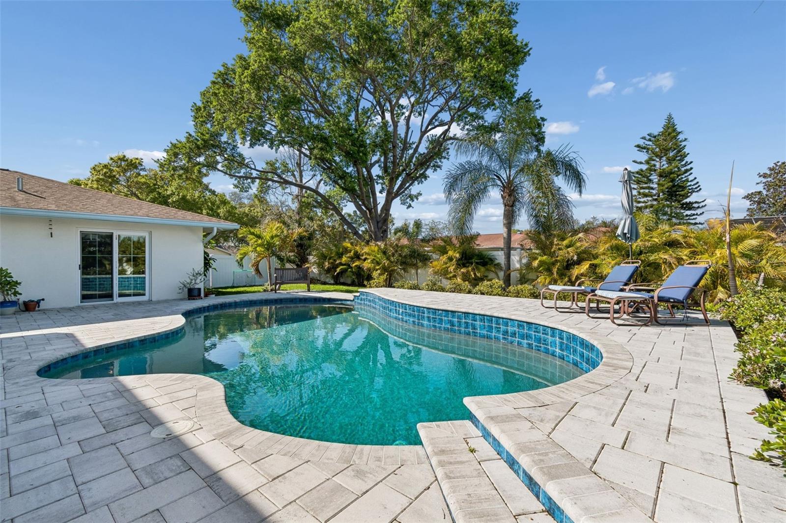 DEL ORO GROVES - Residential