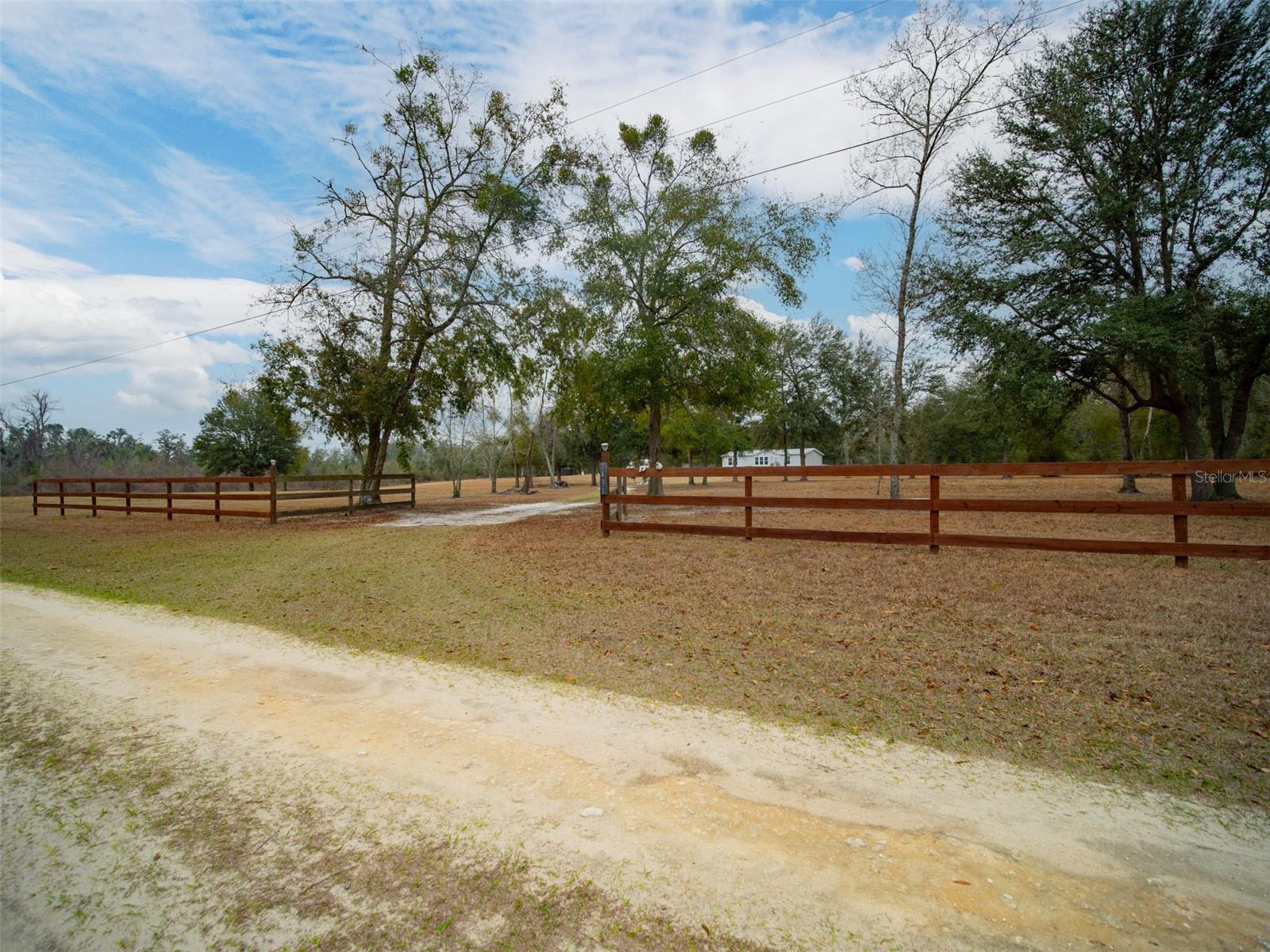 SAVANNAS WALK - Residential