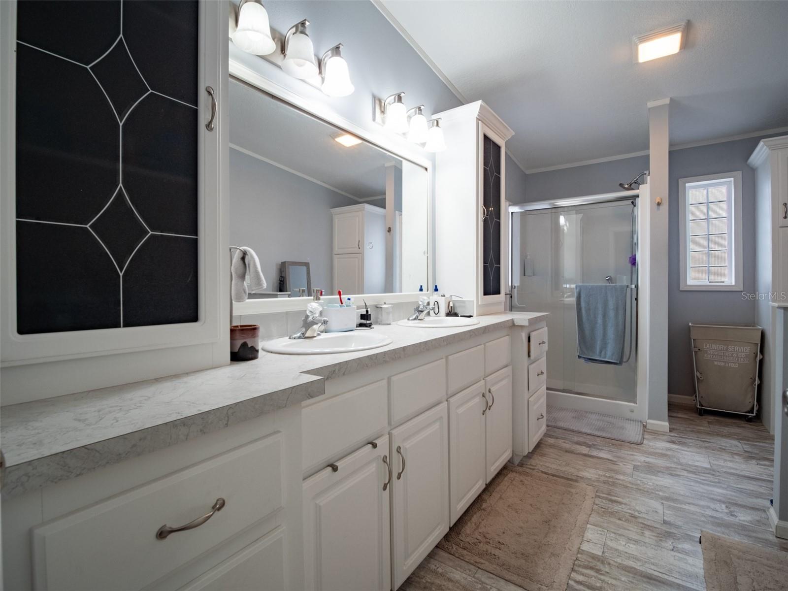 SAVANNAS WALK - Residential