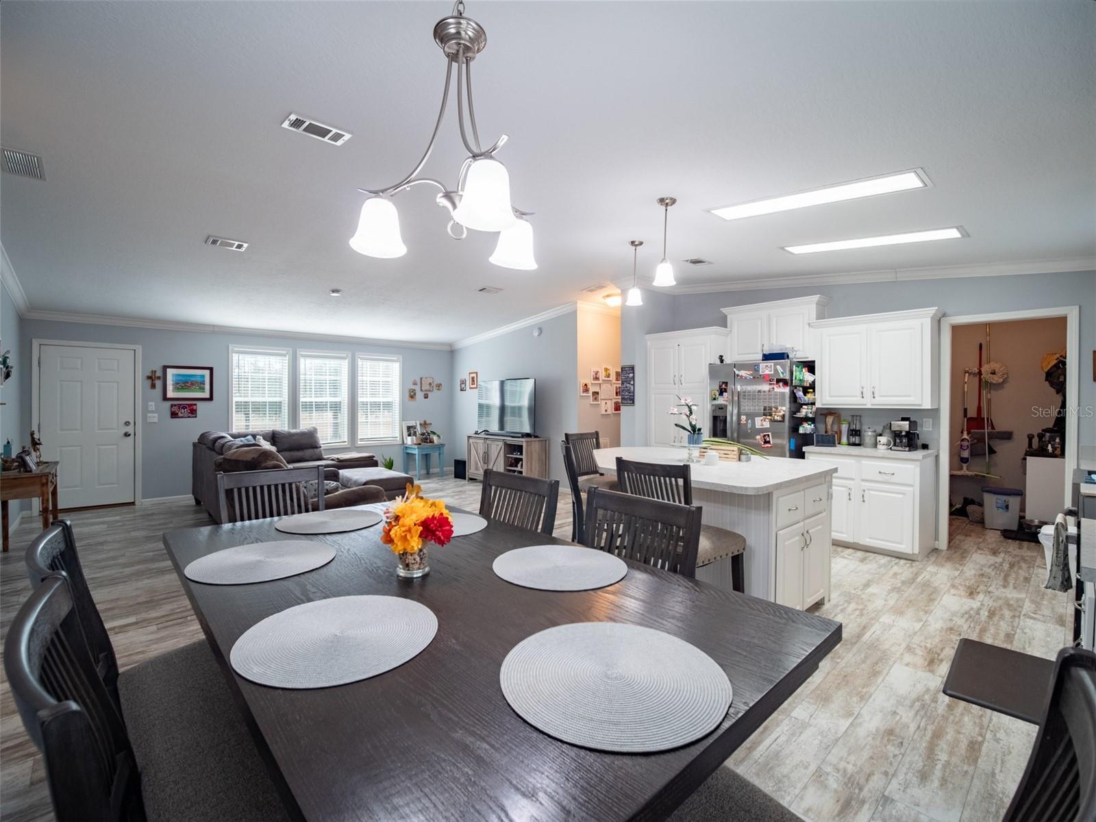 SAVANNAS WALK - Residential