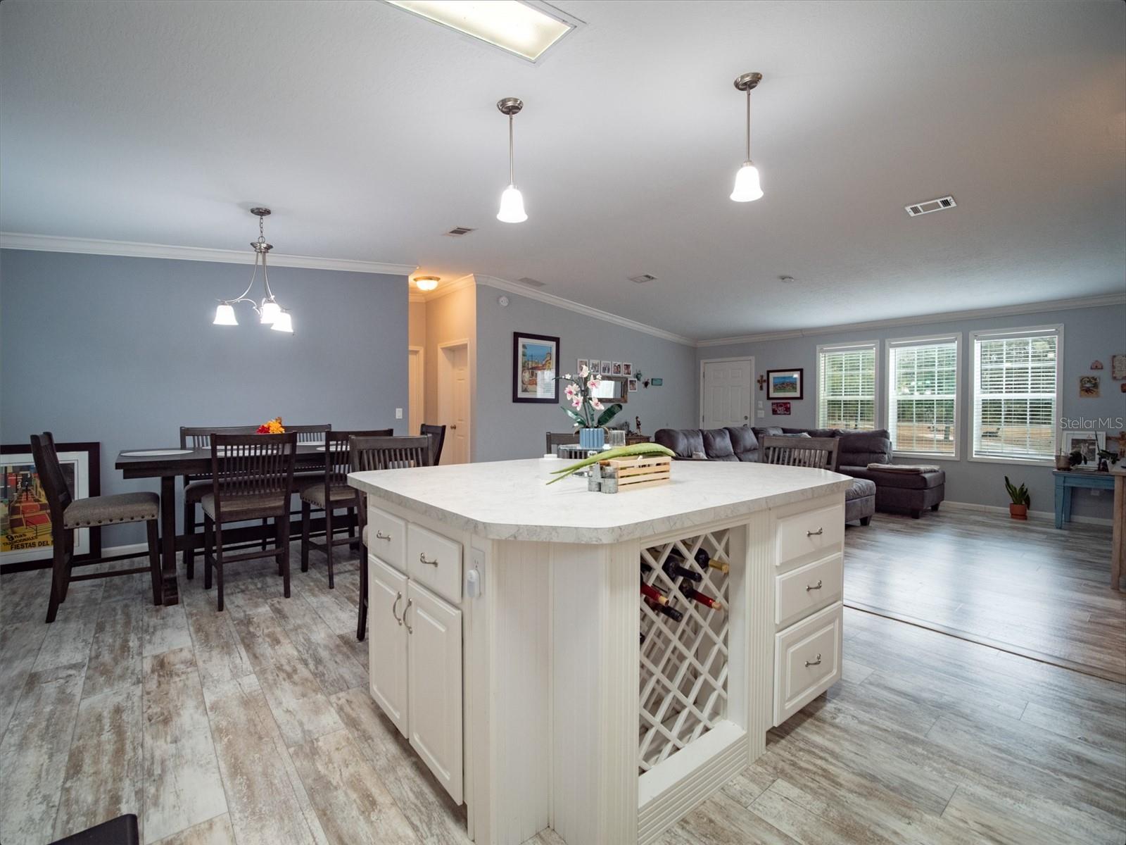 SAVANNAS WALK - Residential