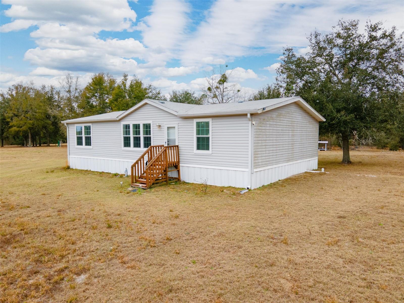 SAVANNAS WALK - Residential