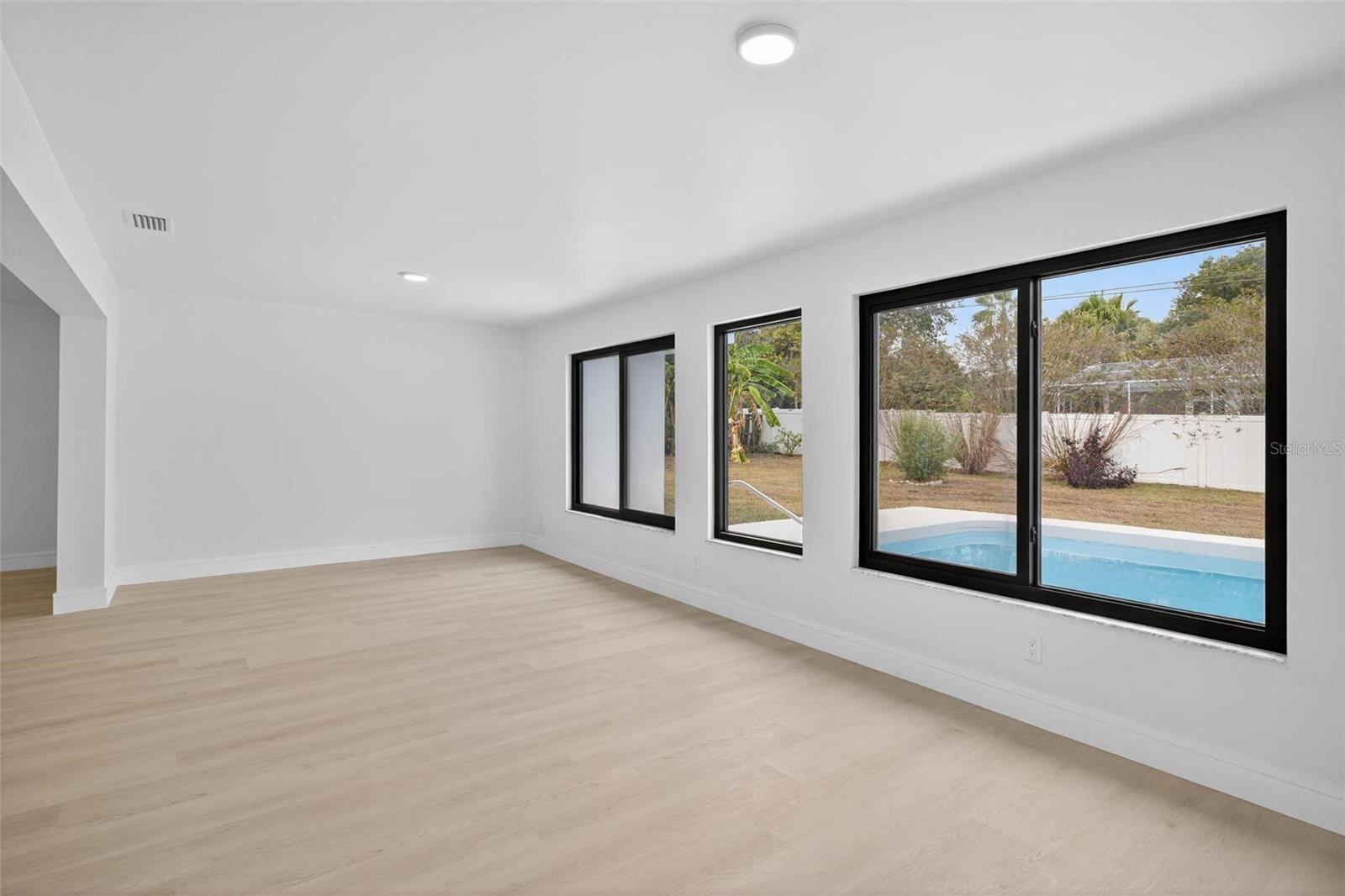 OAK PARK ESTATES ADD - Residential