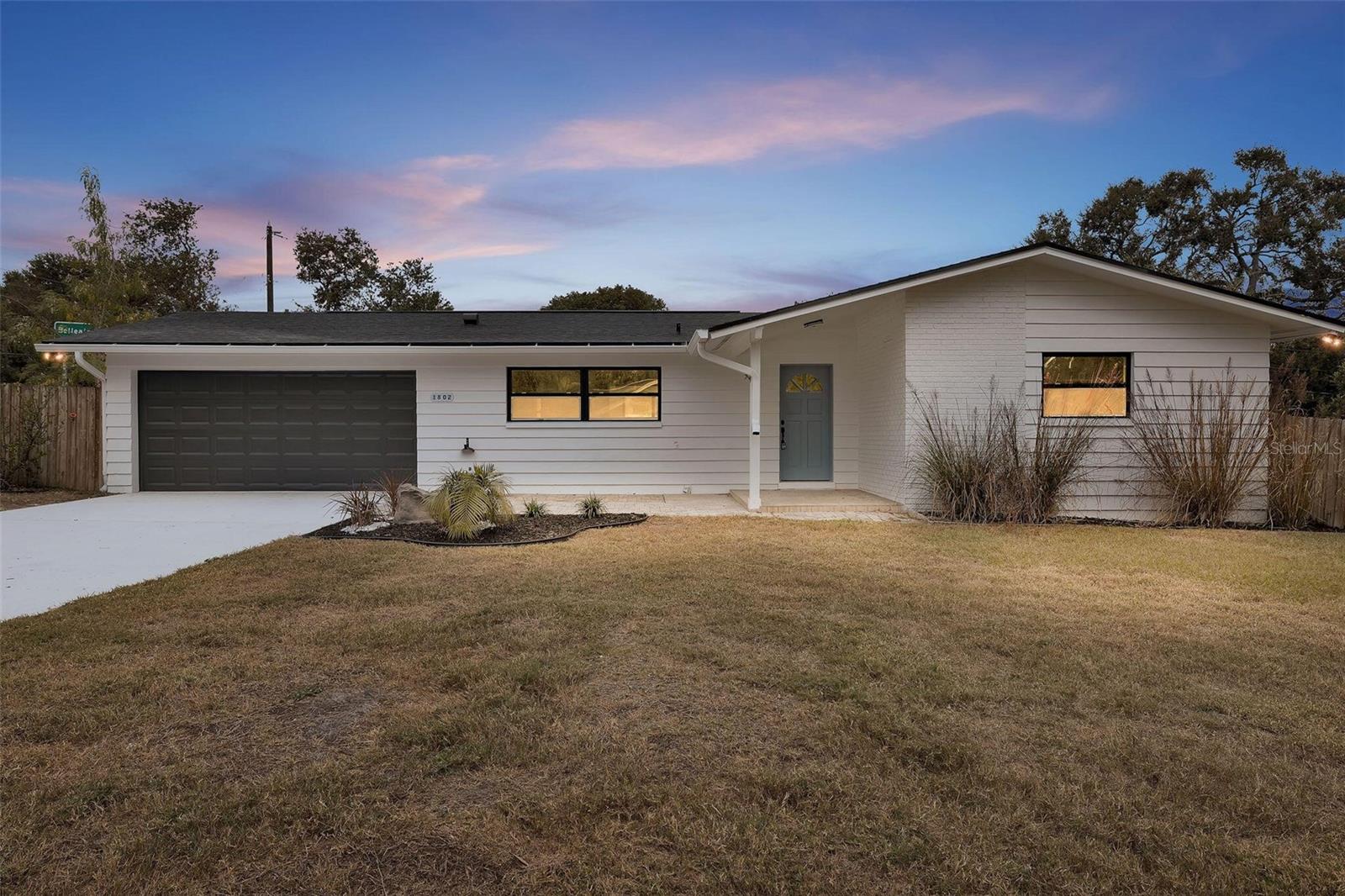 OAK PARK ESTATES ADD - Residential