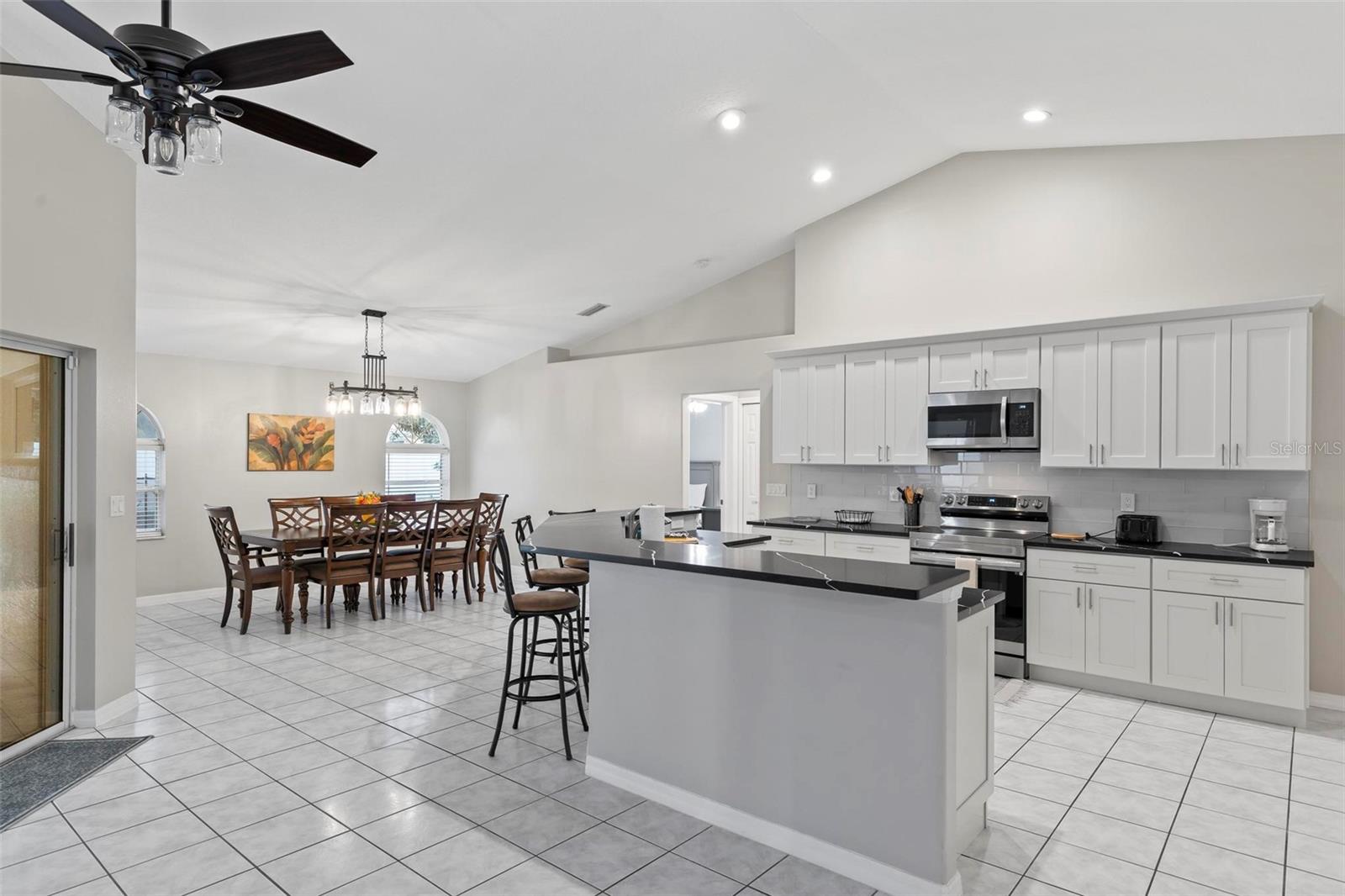 PALM COAST SEC 09 - Residential Lease