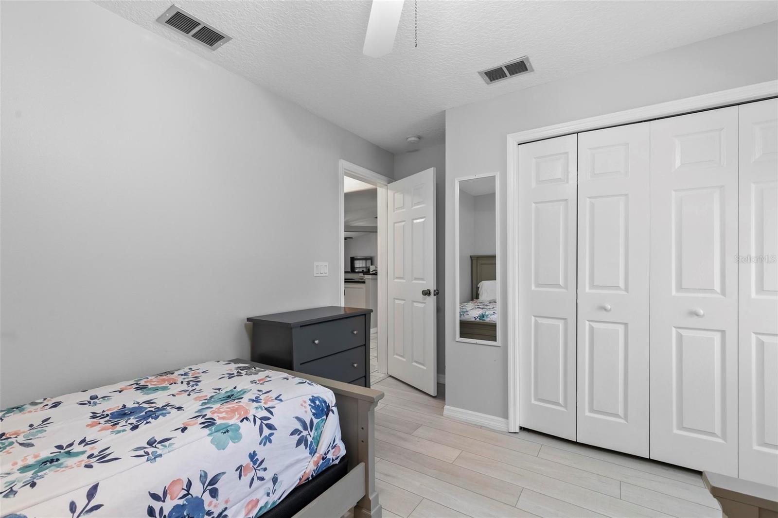 PALM COAST SEC 09 - Residential Lease