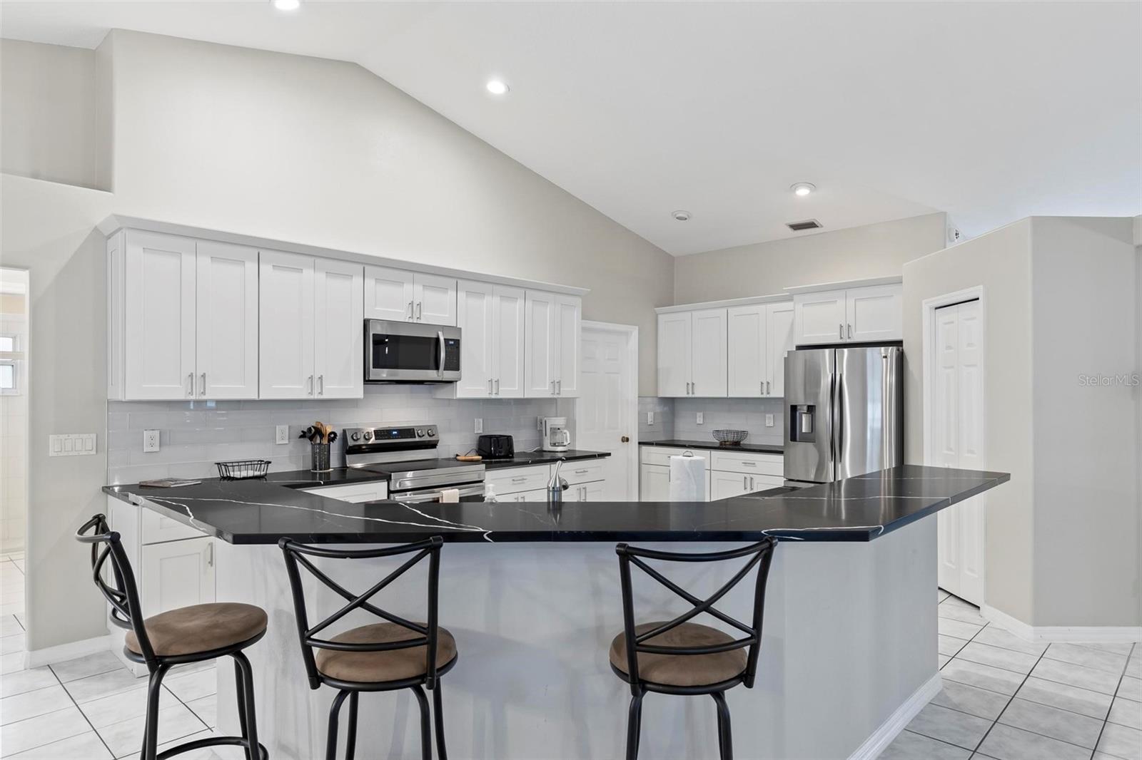 PALM COAST SEC 09 - Residential Lease