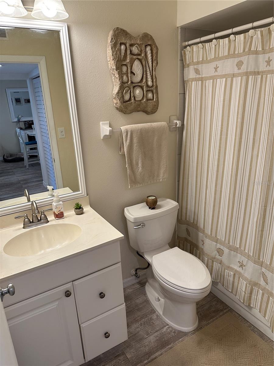 HARBOR PINES - Residential Lease