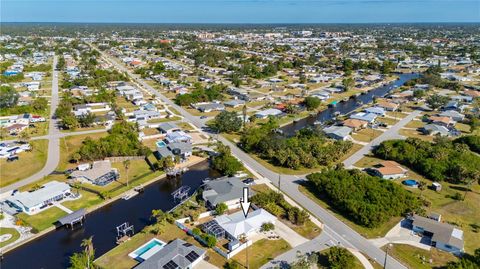 A home in PORT CHARLOTTE