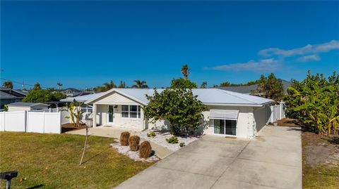 A home in PORT CHARLOTTE