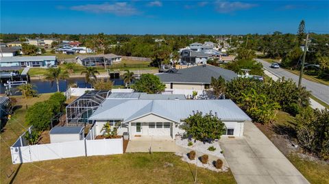 A home in PORT CHARLOTTE