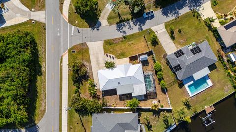 A home in PORT CHARLOTTE