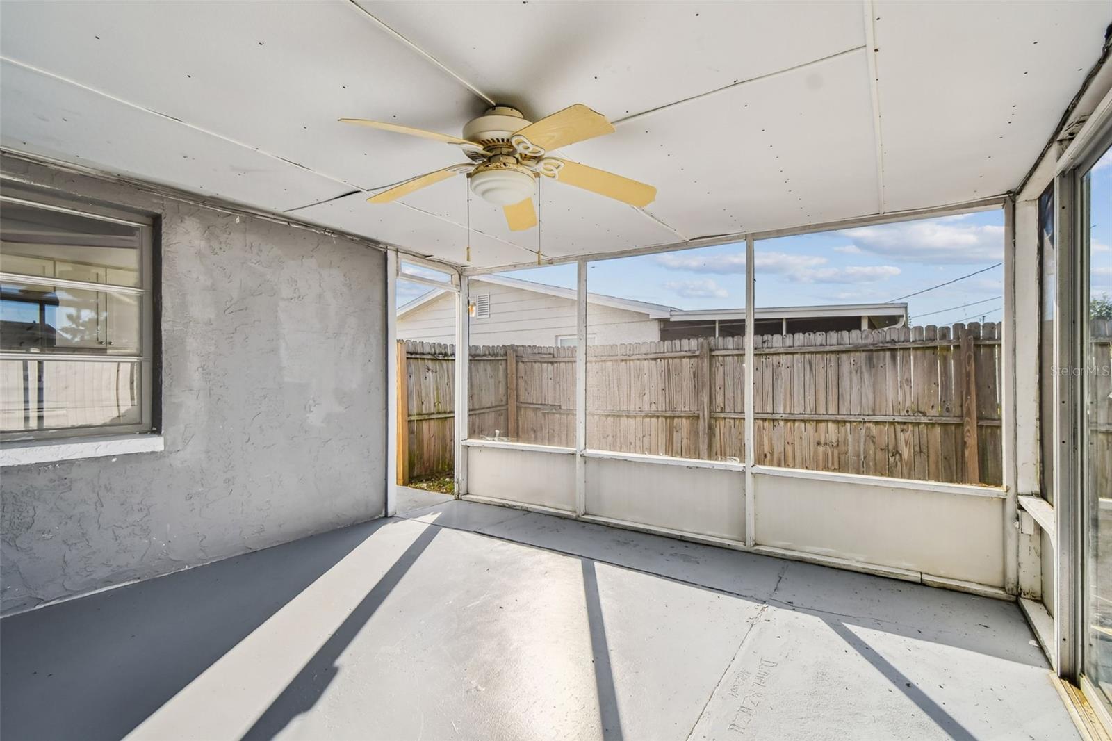 HOLIDAY LAKE ESTATES - Residential