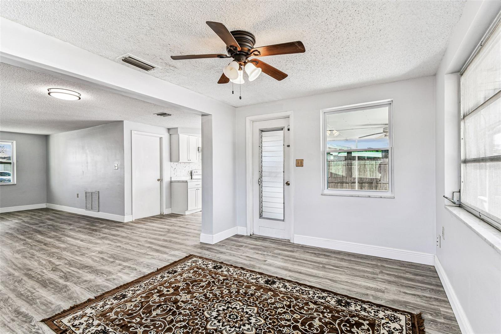 HOLIDAY LAKE ESTATES - Residential