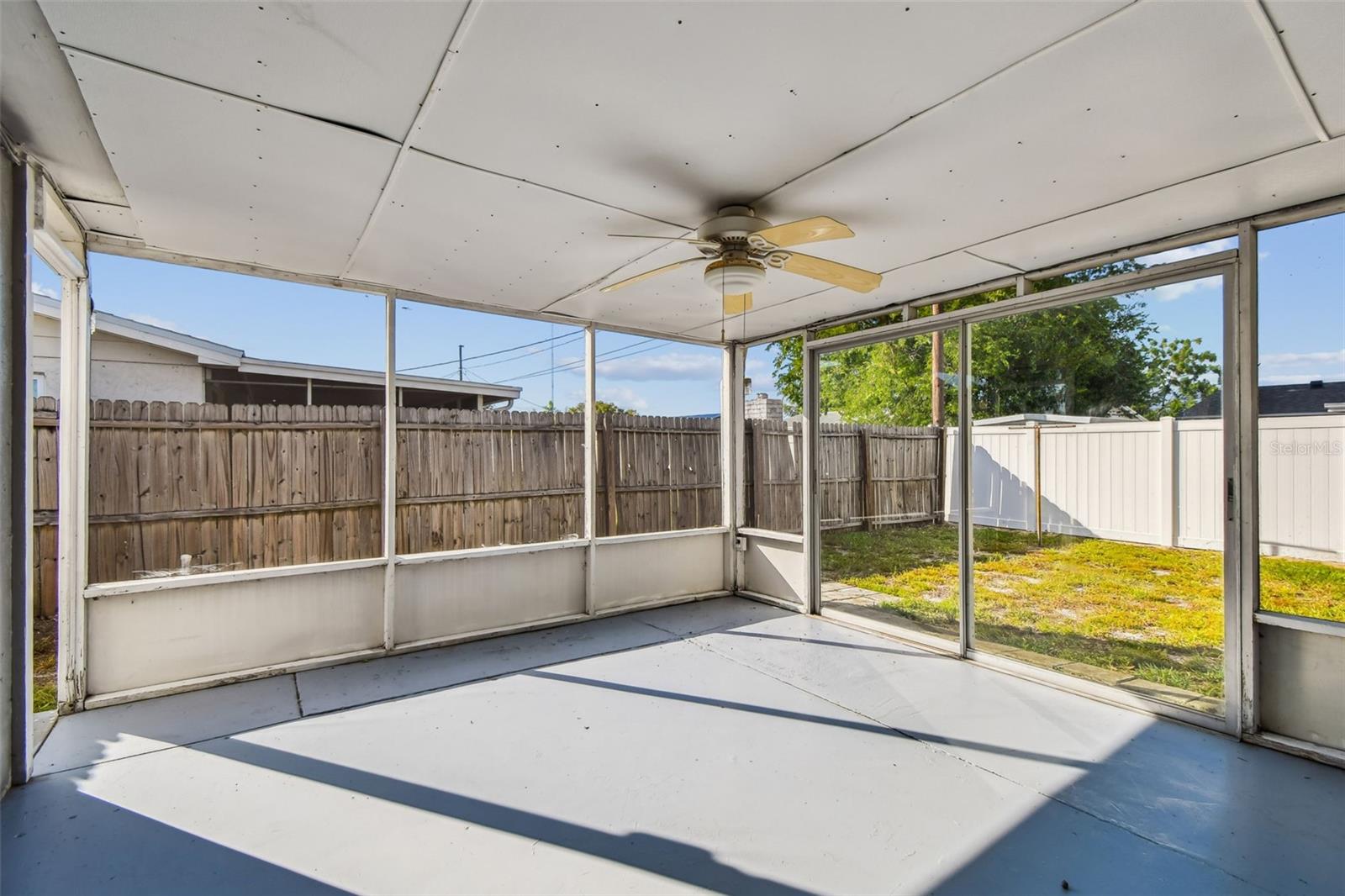 HOLIDAY LAKE ESTATES - Residential