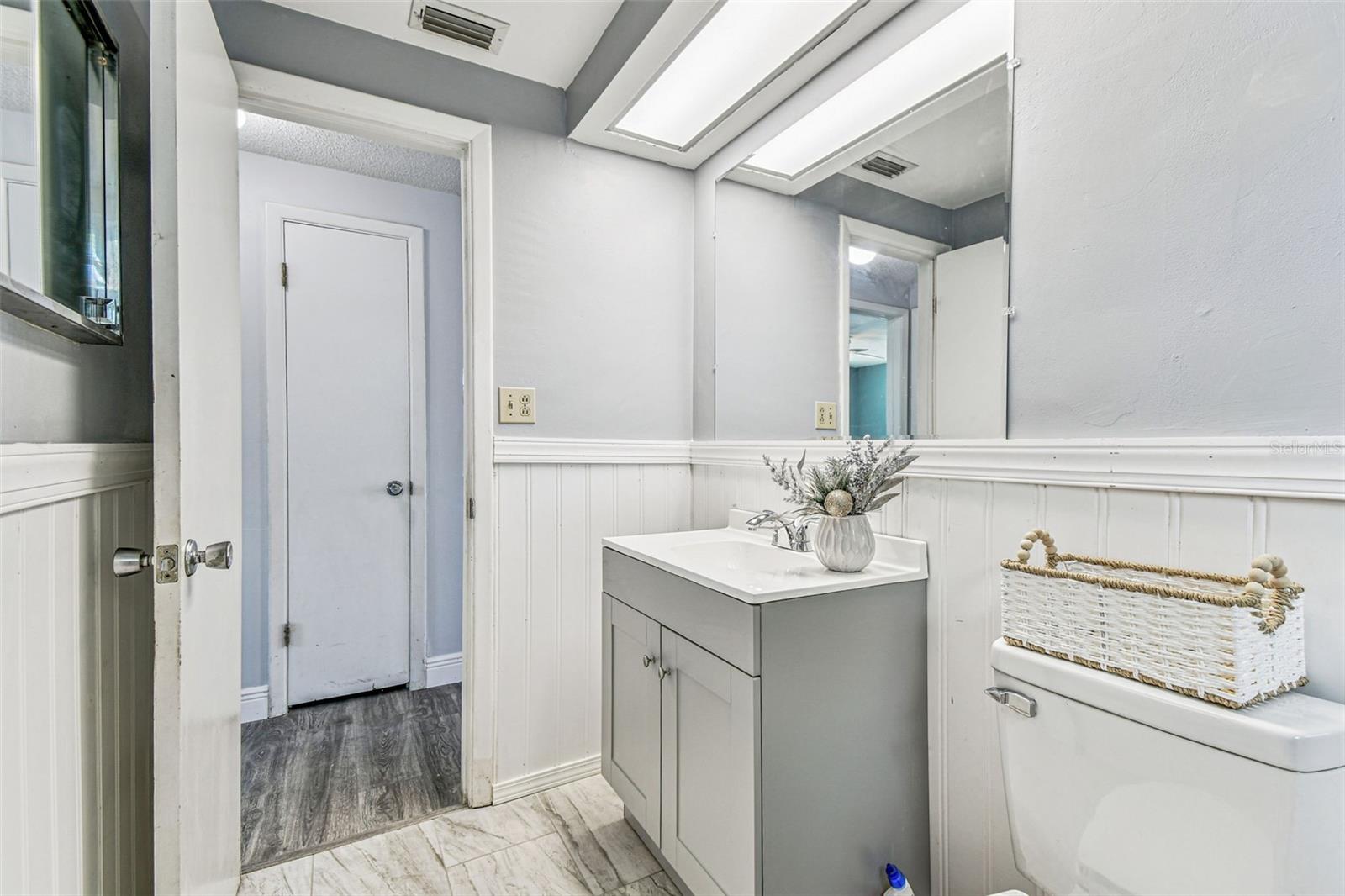 HOLIDAY LAKE ESTATES - Residential