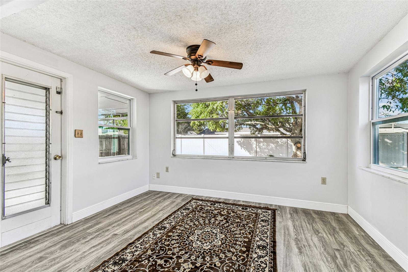 HOLIDAY LAKE ESTATES - Residential